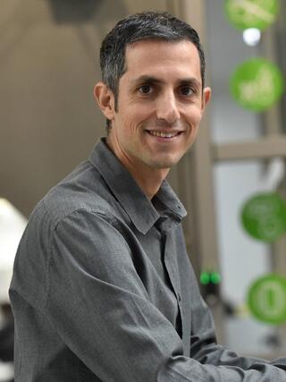 Prof. Yonatan Belinkov 