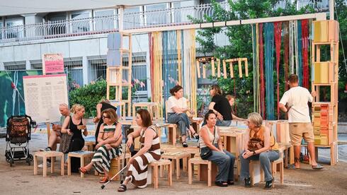 Jewish-Arab art project reimagines borders at Tel Aviv’s 'Freshpaint' fair