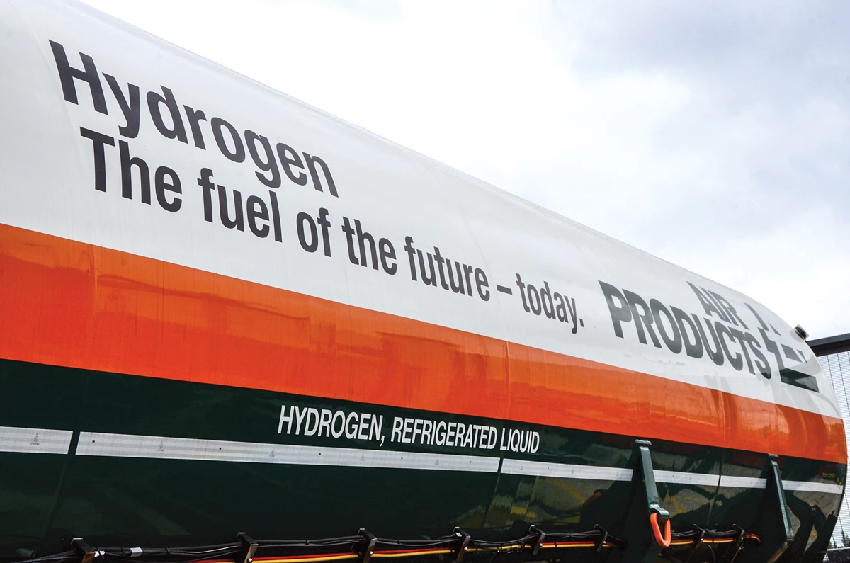 A closeup of a tank holding liquefied hydrogen.