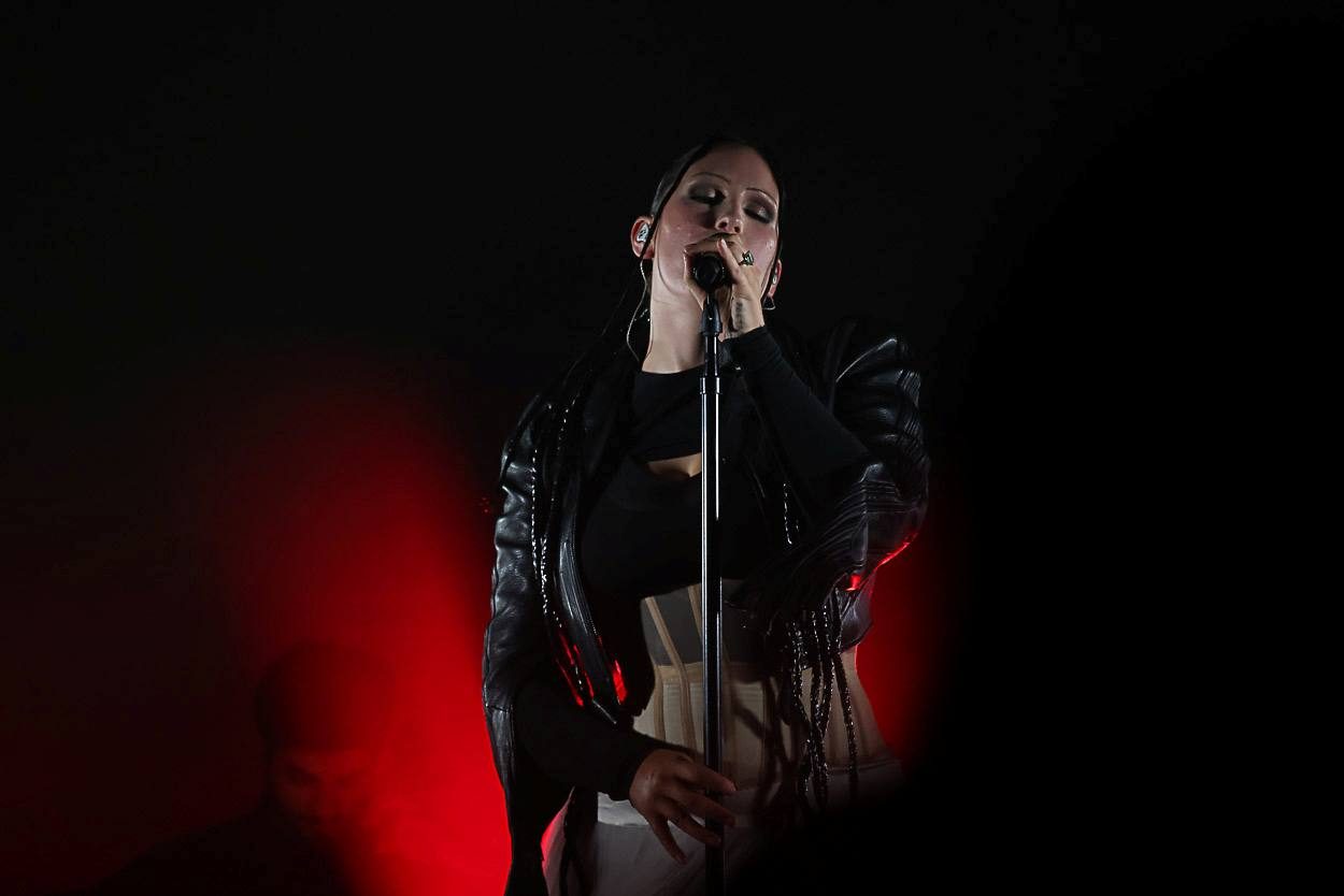 Live Review: Eartheater at The Masonic Lounge at Hollywood Forever