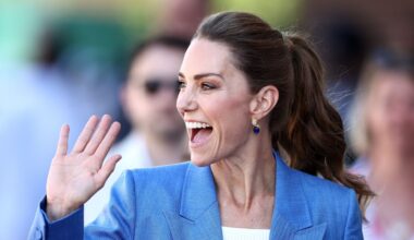 Kate Middleton waving to crowd