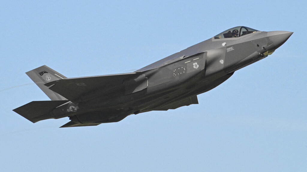 F-35 aircraft were moved from Britain to the region (Photo: REUTERS/Jana Rodenbusch/File Photo) מטוס F-35 של צבא ארה"ב