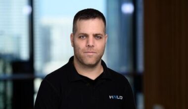Rescue deal for Hailo: Microchip acquires the Israeli AI chip company