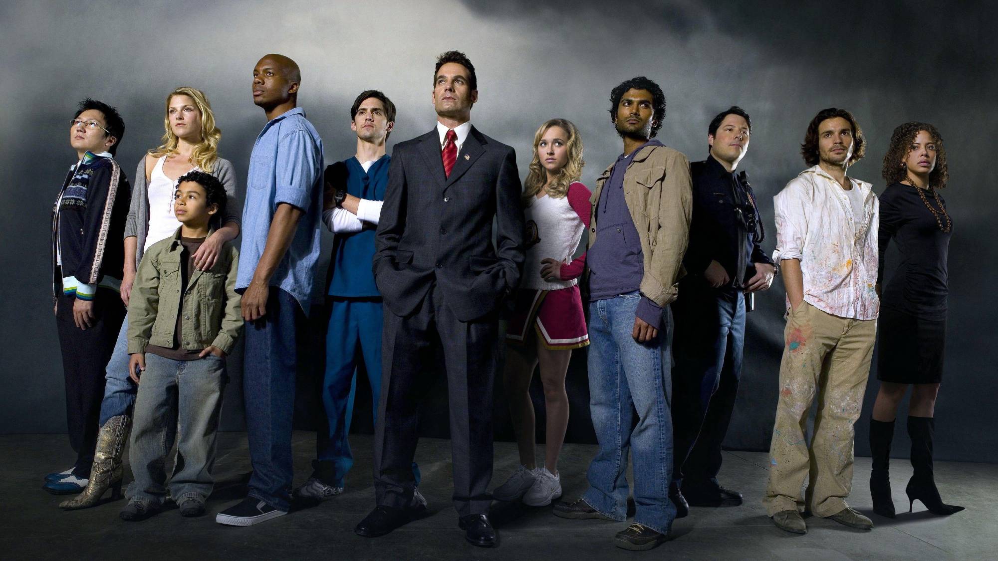 The main cast of Heroes in a promotional image
