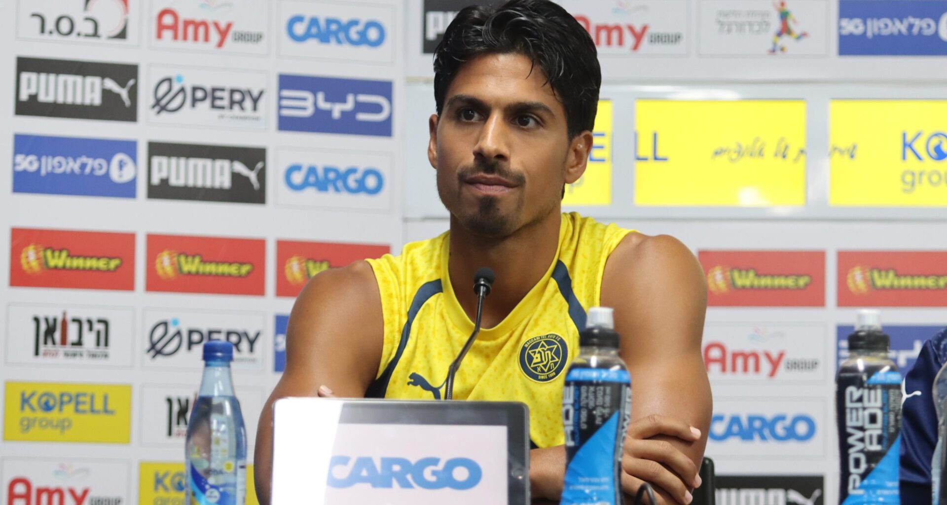 Peretz: “Happy to continue leading Maccabi. The goal is to win more trophies”