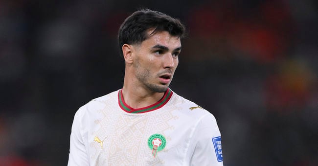Liverpool Targets Barcola, Considers Díaz as Backup - 조선일보
