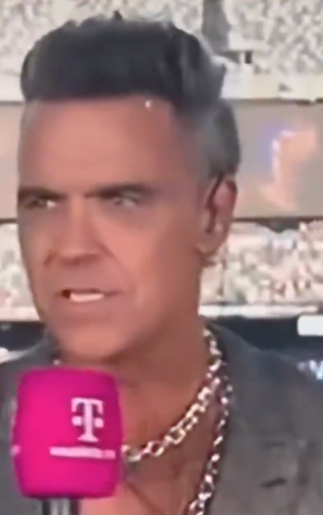 Williams stuck the object on his forehead after it dropped onto his microphone