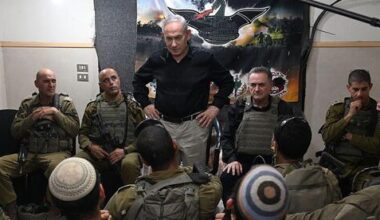 Female soldiers told to leave Lebanon post during Netanyahu visit to Haredi troops