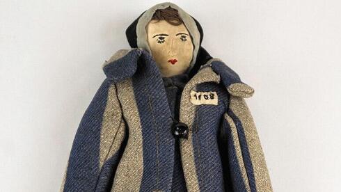 From torn doll to prisoner art: Digital archive opens Majdanek to the world