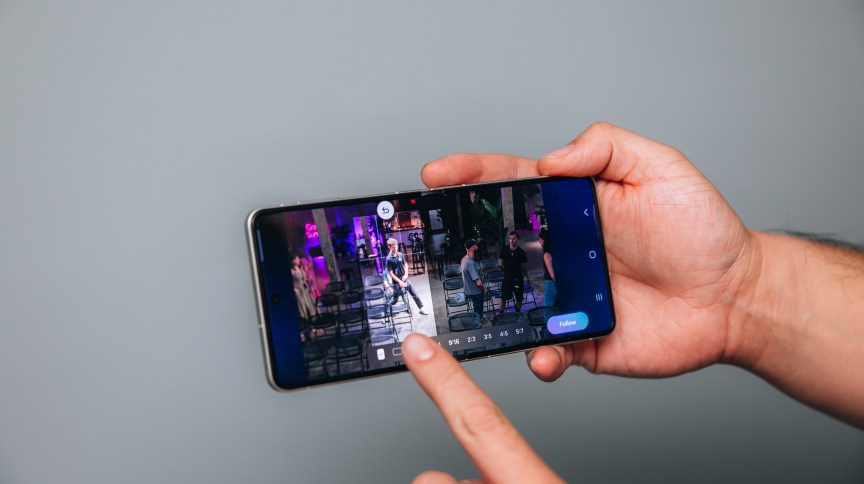 Galaxy Z Flip running My FanCam