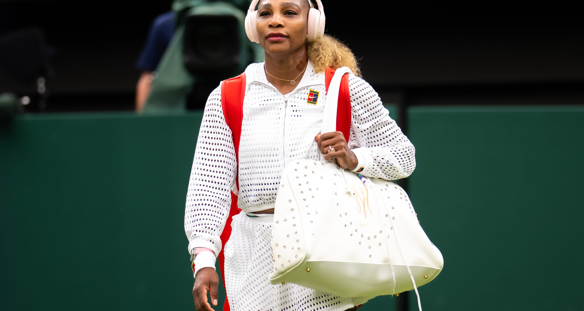 Serena, Venus Williams withdraw from Wimbledon doubles