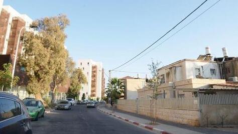 Neighborhood Gimmel, Be’er Sheva (Photo: Herzl Yosef) שכונה ג' באר שבע