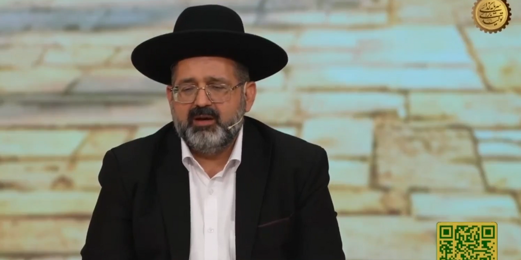 Rabbi Younes Hamami Lalehzar (Photo: Screengrab) חכם יונס חמאמי בריאיון בטלוויזיה