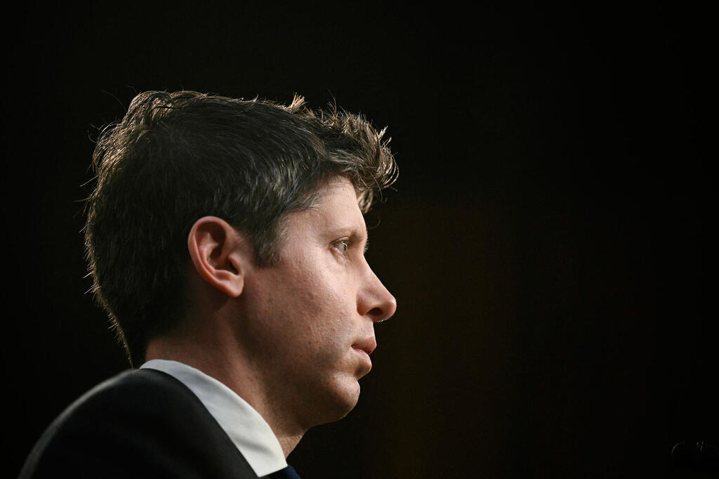 Sam Altman. (Photo: Brendan SMIALOWSKI / AFP) מנכ"ל ומייסד ,OpenAI מפתחת ChatGPT סם אלטמן