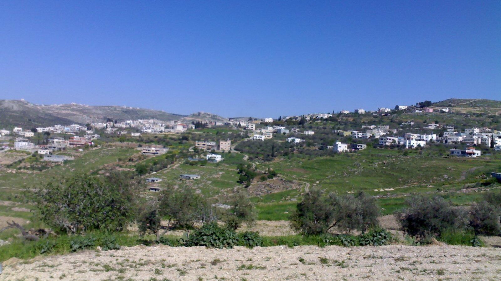 Tell Tells 2 Stories About the Limits of Containment in the West Bank/Judea and Samaria 