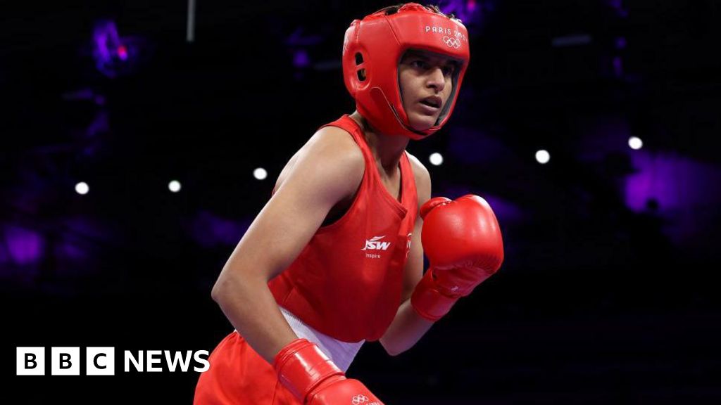 Jaismine Lamboria: The Indian Army's first woman boxer is now chasing Commonwealth gold - BBC