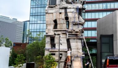 Tokyo’s "Sagrada Família" moved without demolition: The story of the Arimaston Building