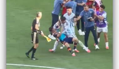 Things got heated between Spain and Argentina after the final whistle of the FIFA World Cup Final (via X/MickyJnr__) - FOX Sports