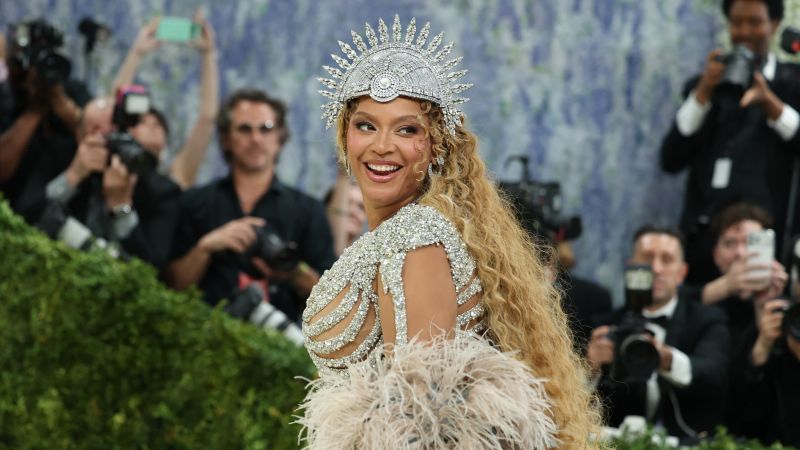 Beyoncé drops new music | CNN