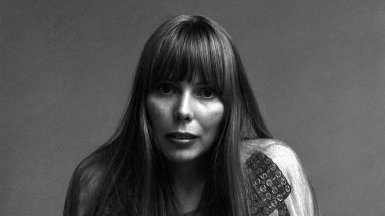 Joni Mitchell black-and-white studio portrait, 1968