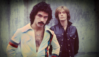 5 Love Songs That Take Boomers Back To Their First High School Dance