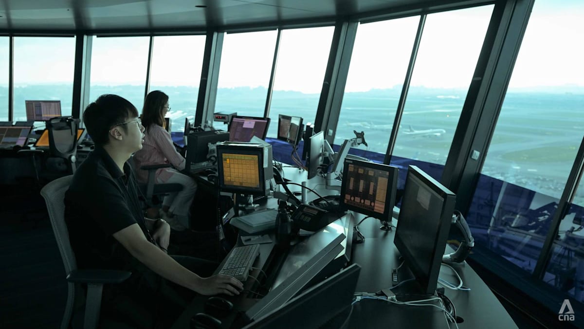 Singapore to expand air traffic control workforce by 40%, with S$20,000 sign-on bonus for new recruits