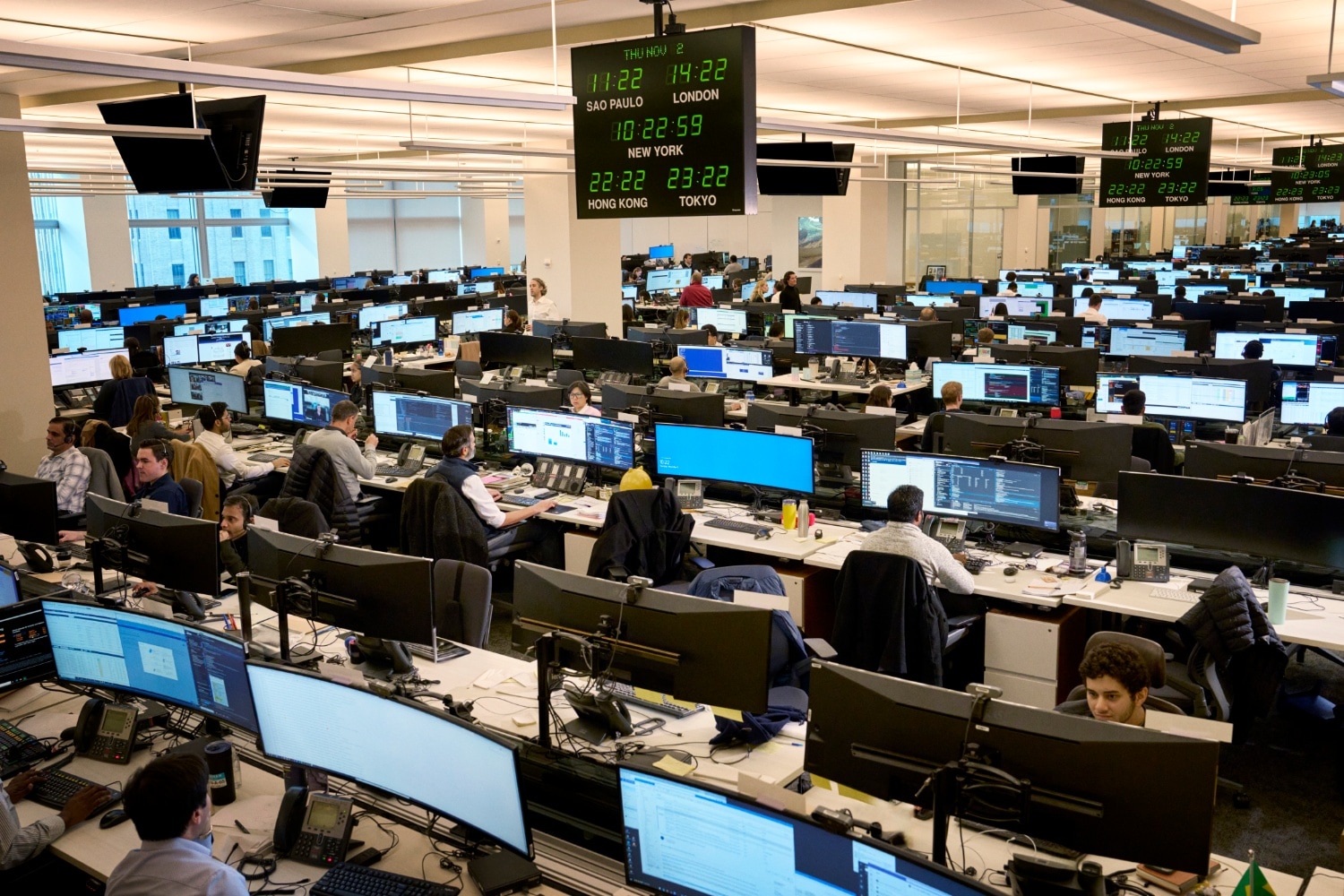 Are US Stock Market Valuations Outpacing Fundamentals?