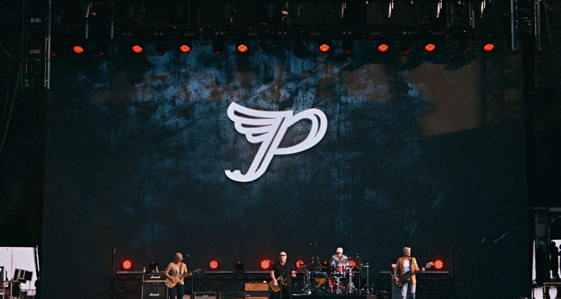 Pixies respond to Dave Grohl’s claim that ‘Surfer Rosa’ is "perfect”
