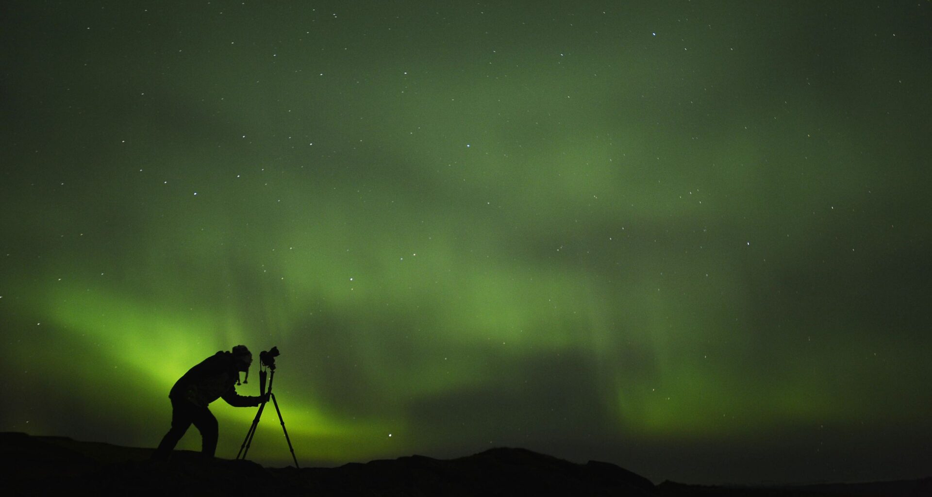 Fireworks aren’t the only thing to photograph in the night sky this weekend – sun flares increase the odds of spotting the northern lights