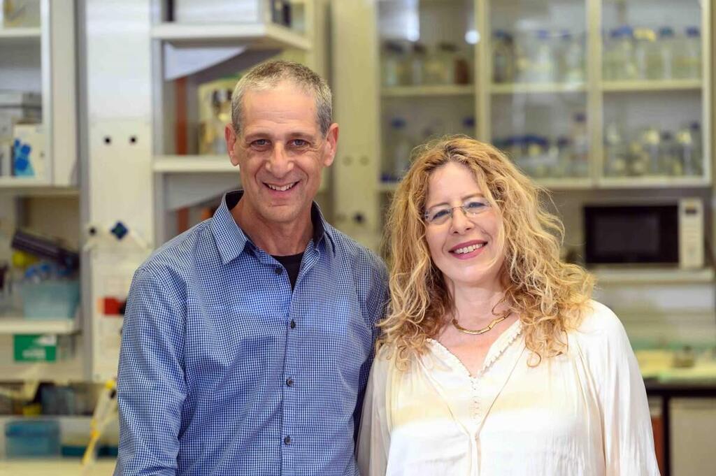 פרופ' מיכל שרון ופרופ' יוסי פלטיאל