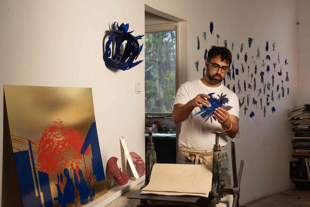 Artist Meydad Eliyahu (Photo: Yael Lichtenstein) MUZA