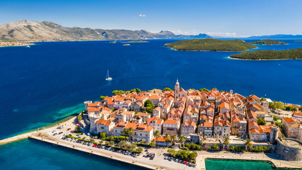 Korčula, Croatia (Photo: fogcatcher / shutterstock) קורצ׳ולה, קרואטיה