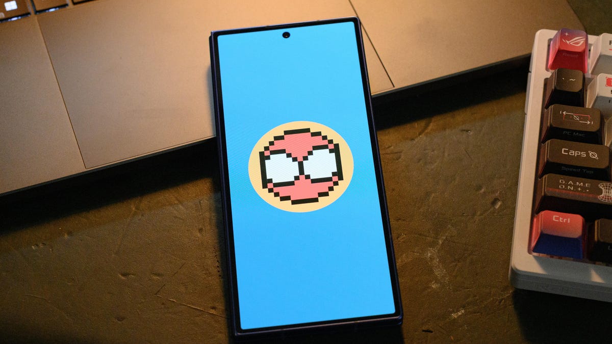 samsung galaxy z fold with spidey-tracker icon