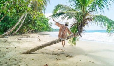 Retiring to Costa Rican Beaches with $950,000 Is Within Reach
