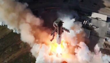 SpaceX Starship megarocket soars through 13th test flight