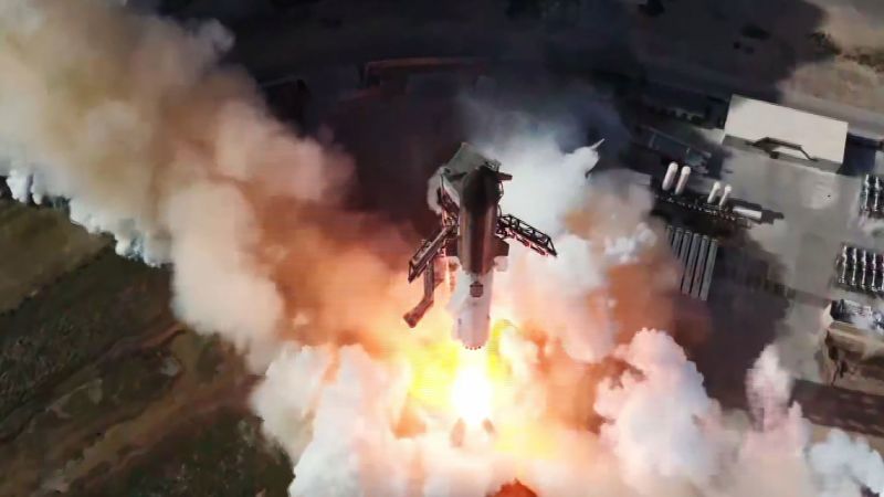 SpaceX Starship megarocket soars through 13th test flight