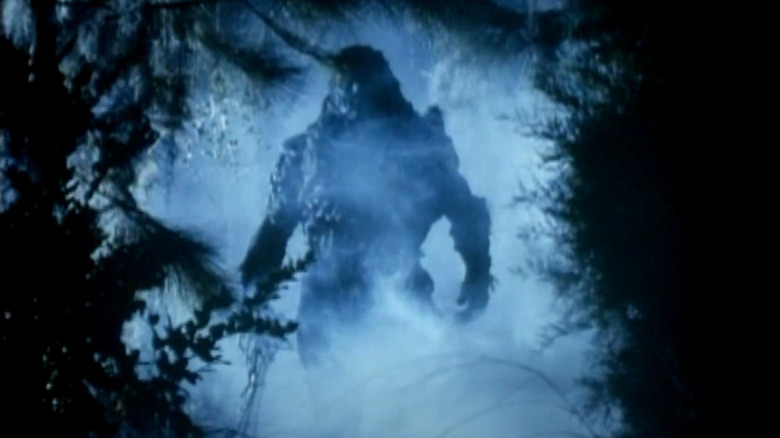 Dick Durock as Swamp Thing on the 1990 TV show.