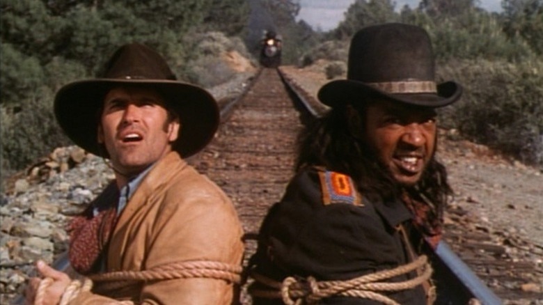 Brisco (Bruce Campbell) and in 