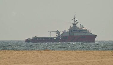 Trump drops Hormuz ship toll but pushes ahead Iran blockade : NPR
