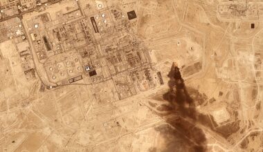 Jordan intercepts Iranian missiles as U.S. and Saudi Arabia strike militias in Iraq : NPR