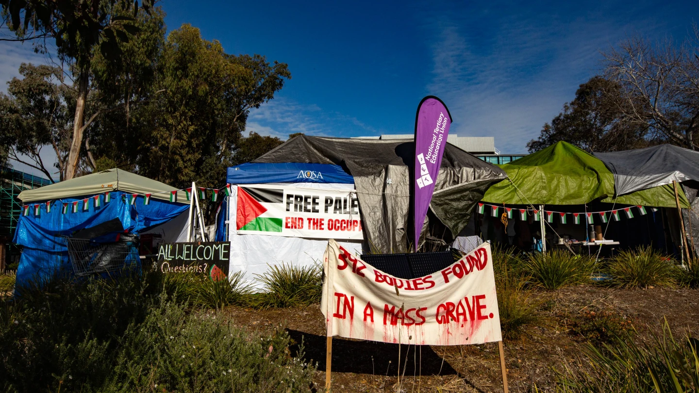 Australian university head apologizes for failing to protect Jews - Israel & Jewish News