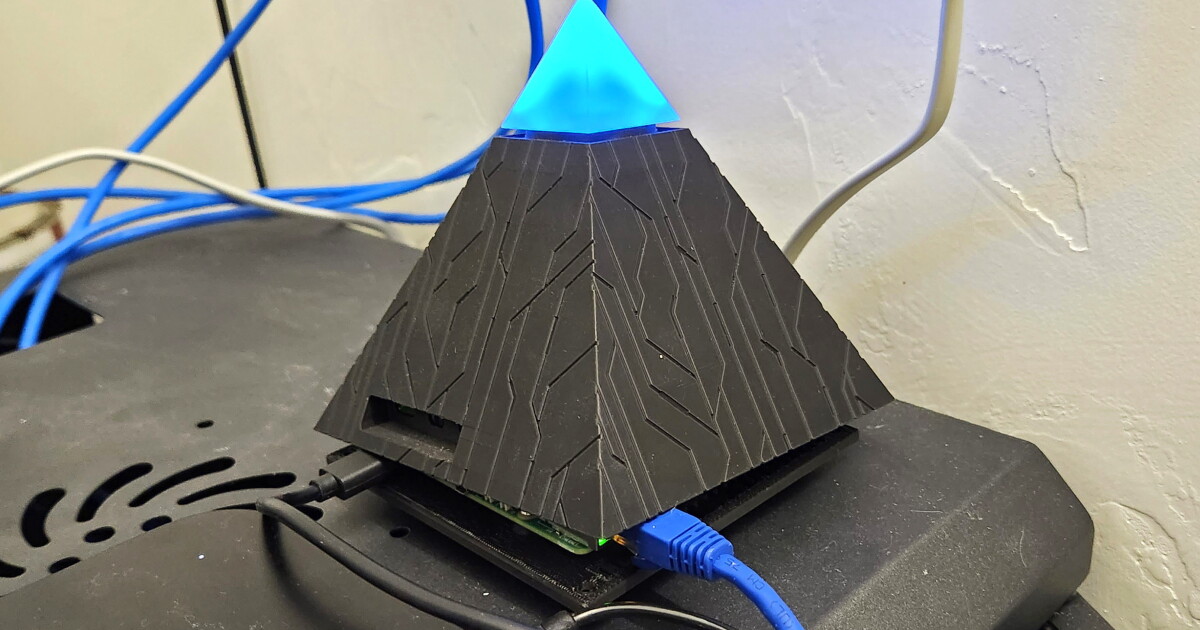 Autonomous Intern: AI agents in a pyramid case