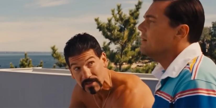 Brad (Jon Bernthal) arguing with Jordan (Leonardo DiCaprio) in 'The Wolf of Wall Street.'
