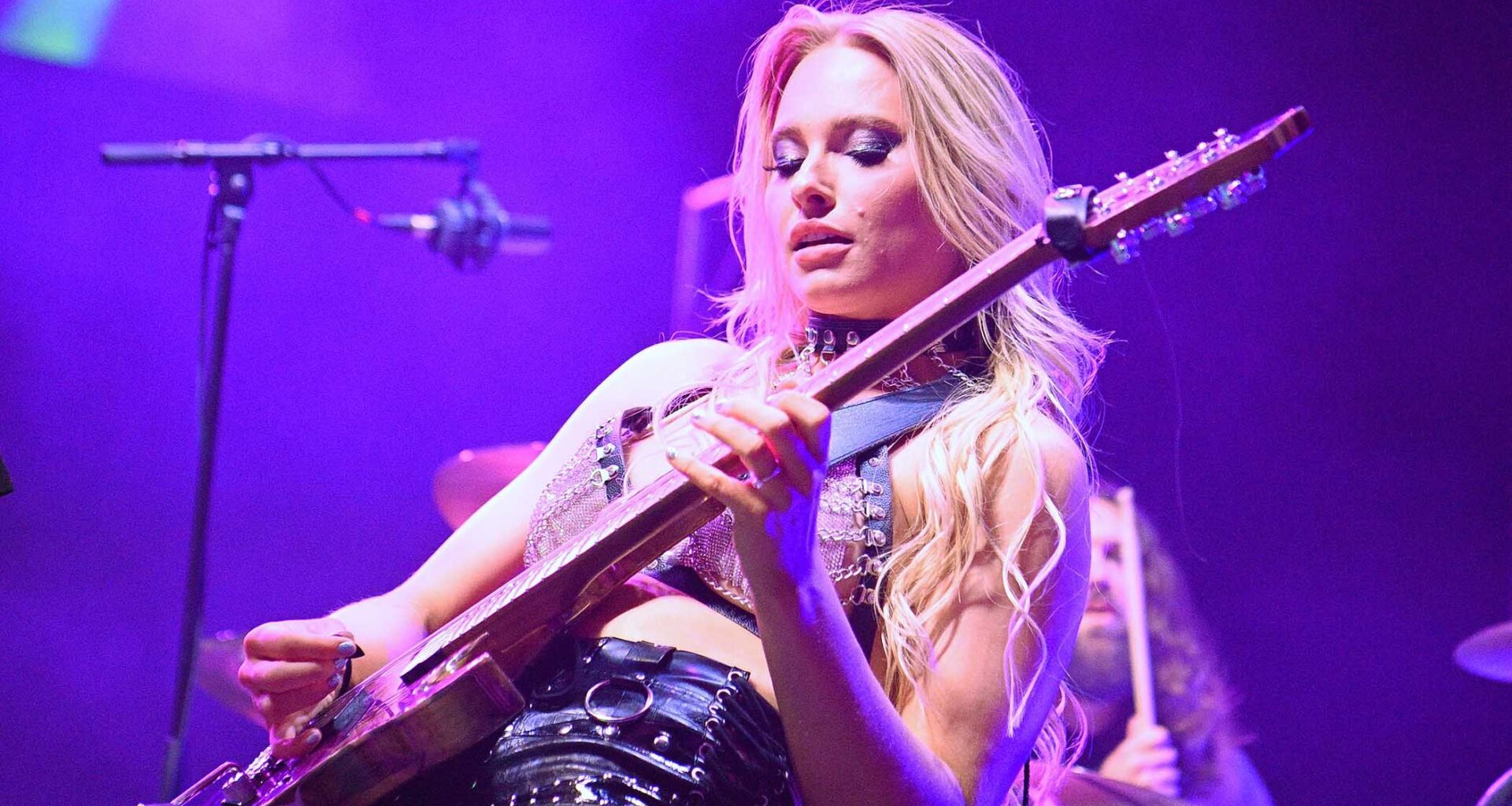 Sophie Lloyd posts shred tribute to Ozzy Osbourne
