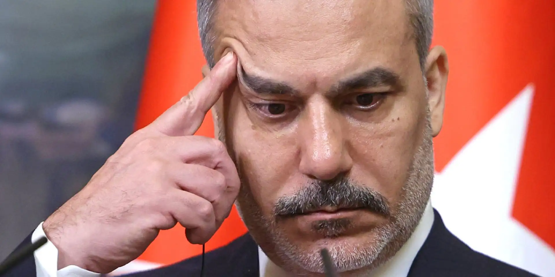 הקללה מאיסטנבול. הקאן פידאן , אי.פי.אי