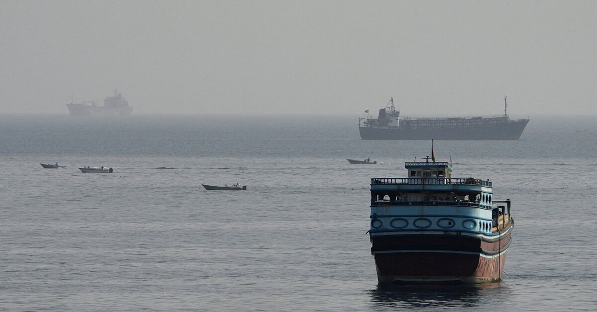 Iran, US make competing claims over control of Strait of Hormuz