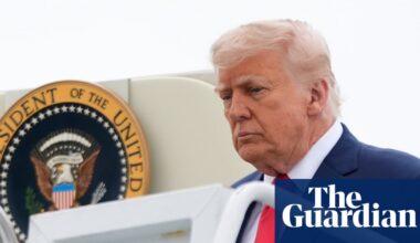 Iran strikes tankers under US escort in Hormuz strait as Trump gathers cabinet to discuss war | US-Israel war on Iran