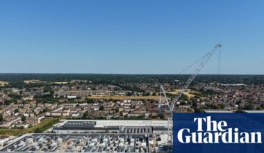 Labour rejects Zack Polanski’s call to ‘slam brakes’ on building AI datacentres | Datacentres - UK