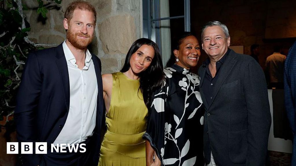 What happened to Harry and Meghan's American dream? - BBC