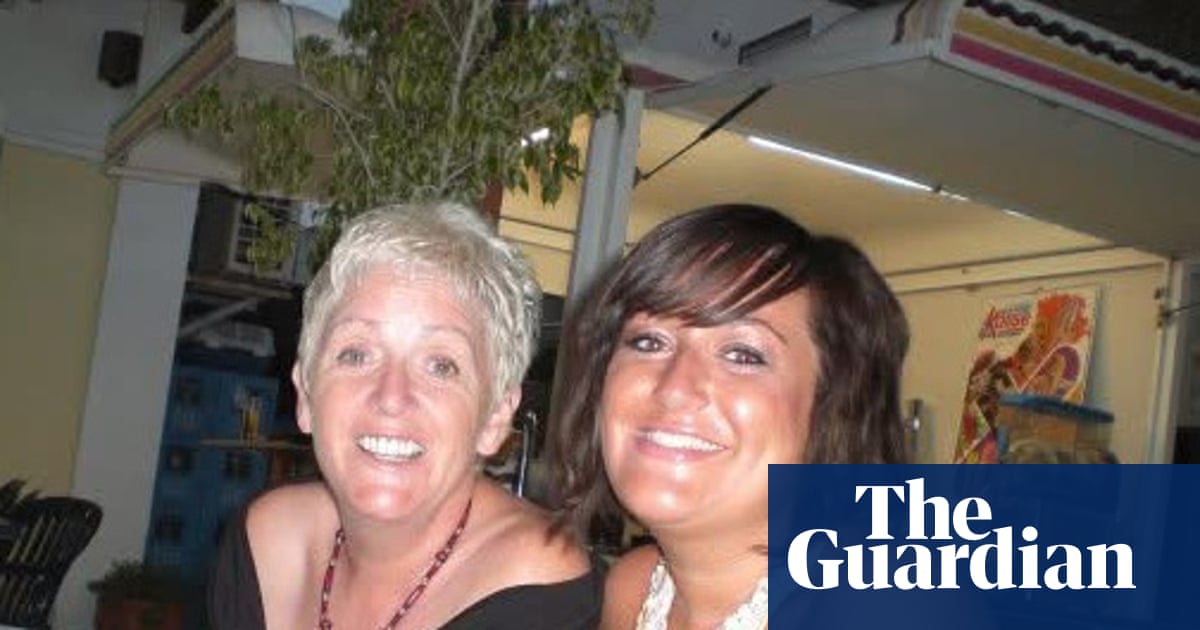 Daughter of British couple killed in Spanish wildfire rejects claim they ignored order to leave | Spain
